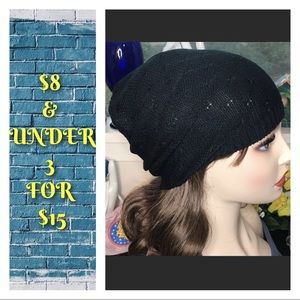 Thin knitted beanie!!